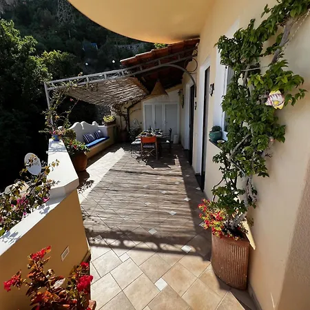 Casa Angelica Apartment *